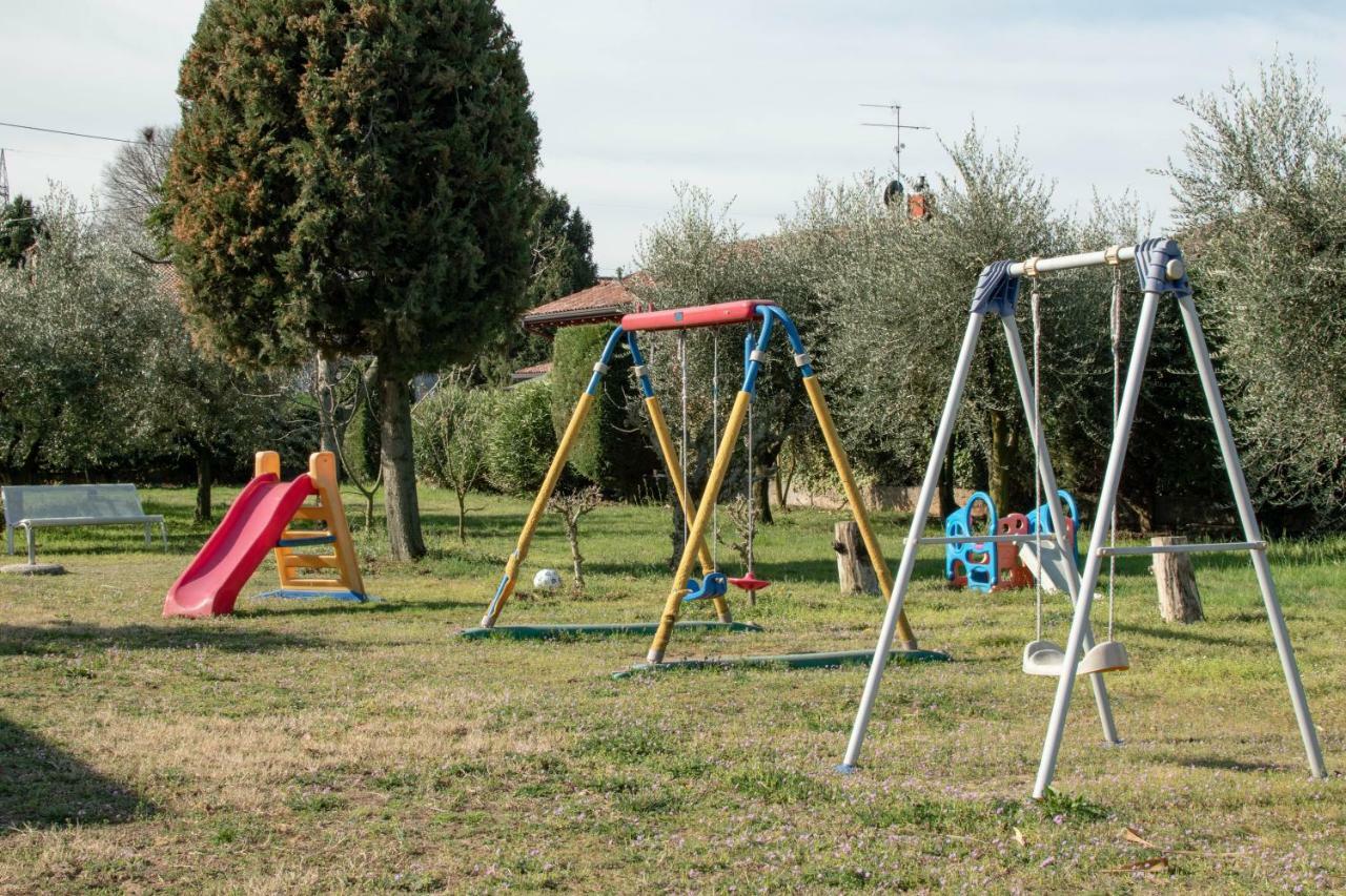 Girelli Sorelle Bussolengo Kültér fotó